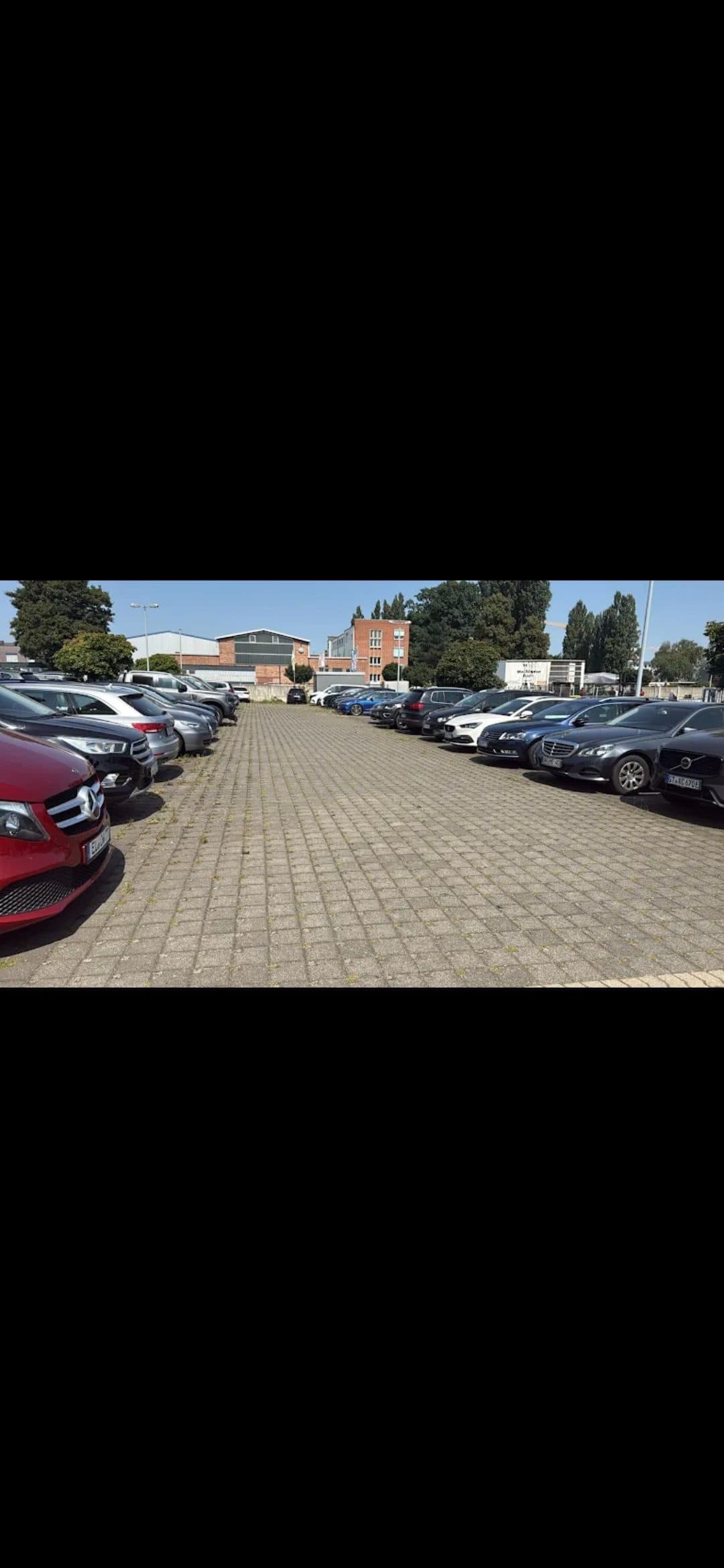 Wohlenbergstraße 11, 30179 Hannover, Nord, Germany parking