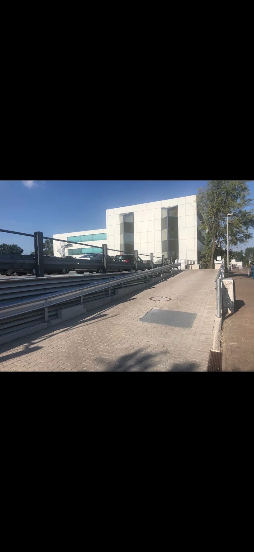 park-point.de, Frankenring, Langenhagen, Hanover Region, Germany parking