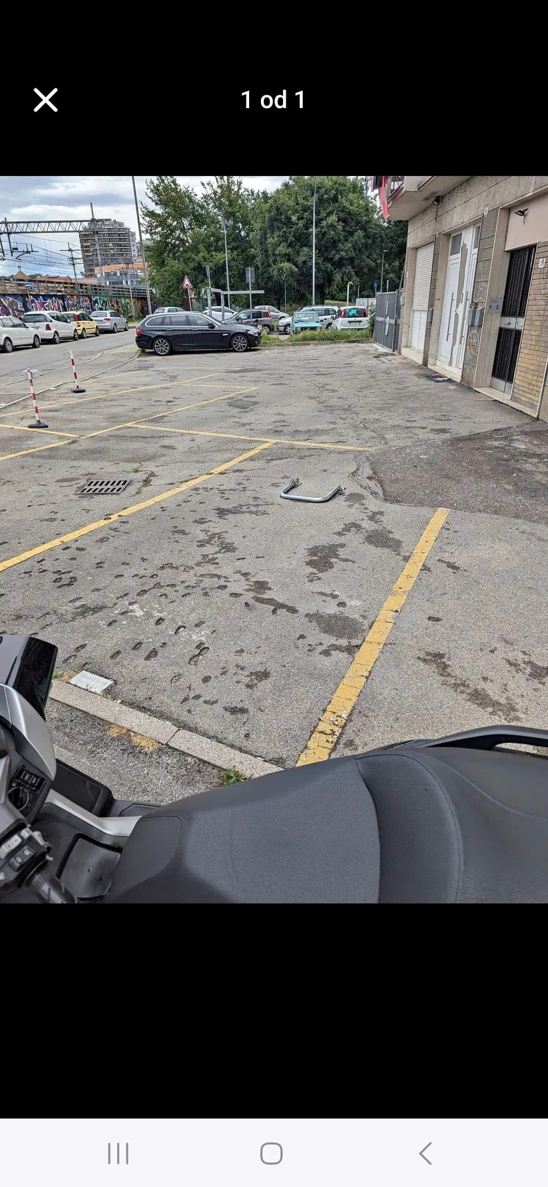 Via Vezza, Bologna, Metropolitan City of Bologna, Italy parking