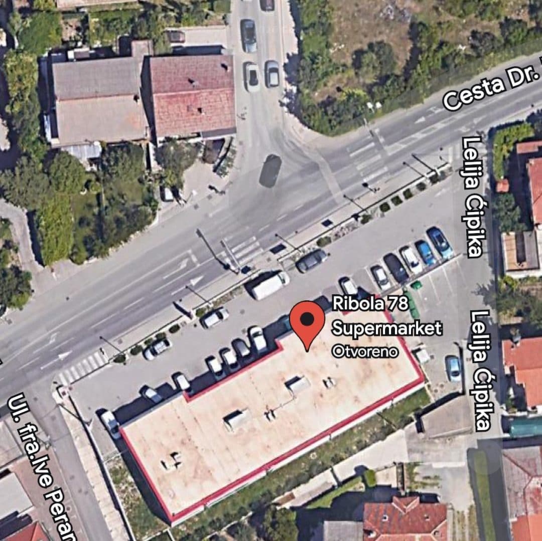 Ribola 78 parking